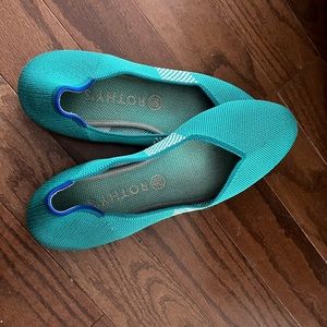 Teal Rothy’s The Flat